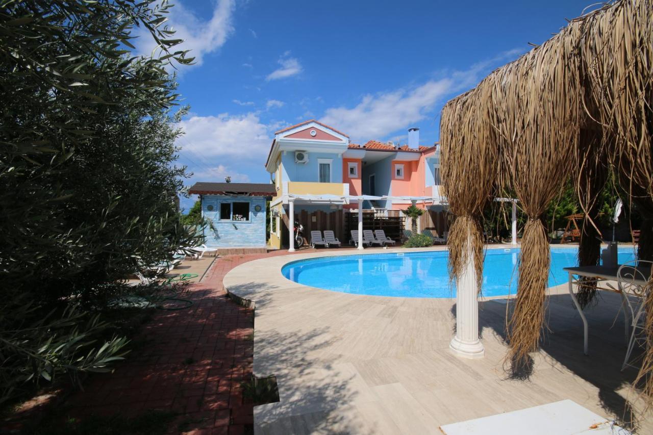 Cunda Leo Boutique Hotel & Pool Айвалык Экстерьер фото