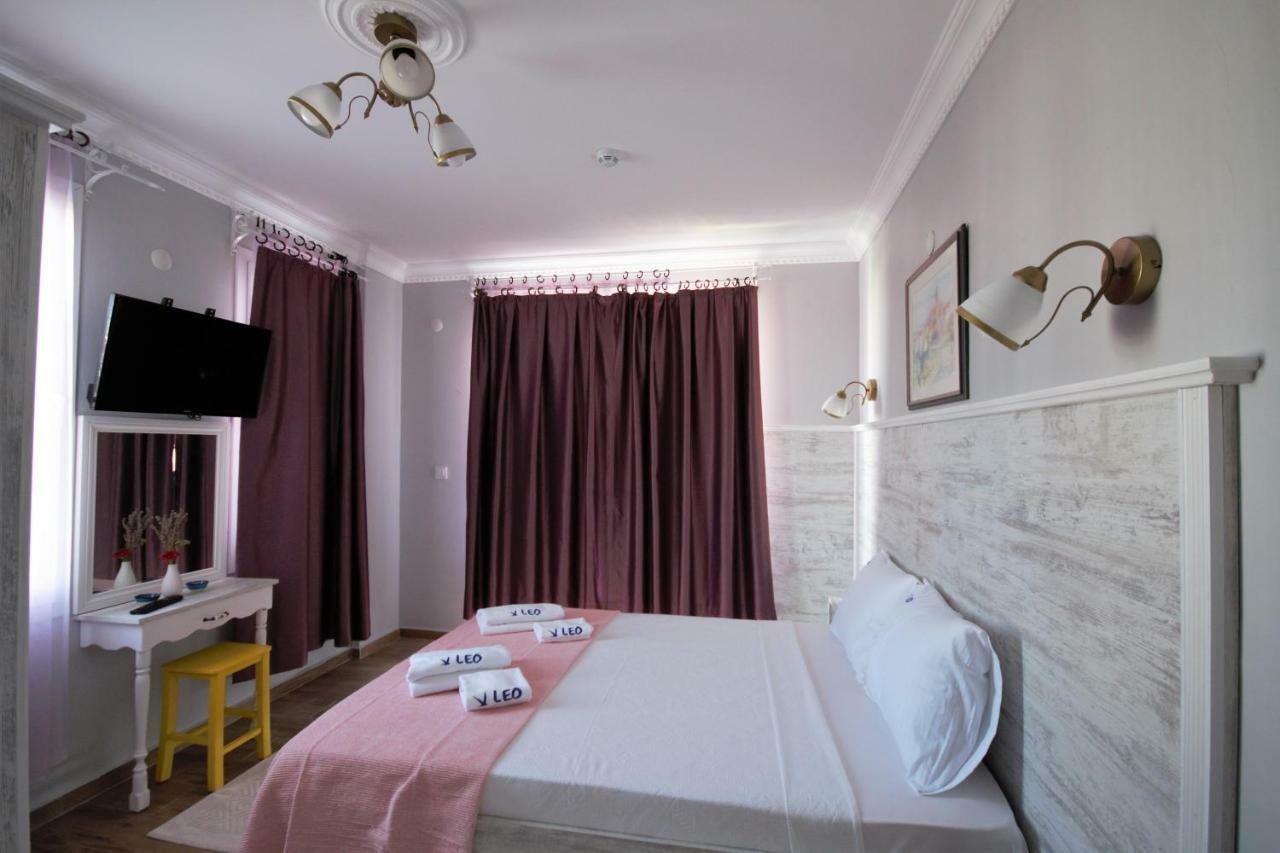 Cunda Leo Boutique Hotel & Pool Айвалык Экстерьер фото